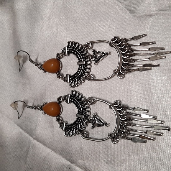 Earrings  Bundle and save 5 for 30 or 1 for 10 - Picture 1 of 2